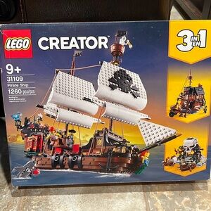 Lego creator Pirate Shipn BRAND NEW! Never opened!
